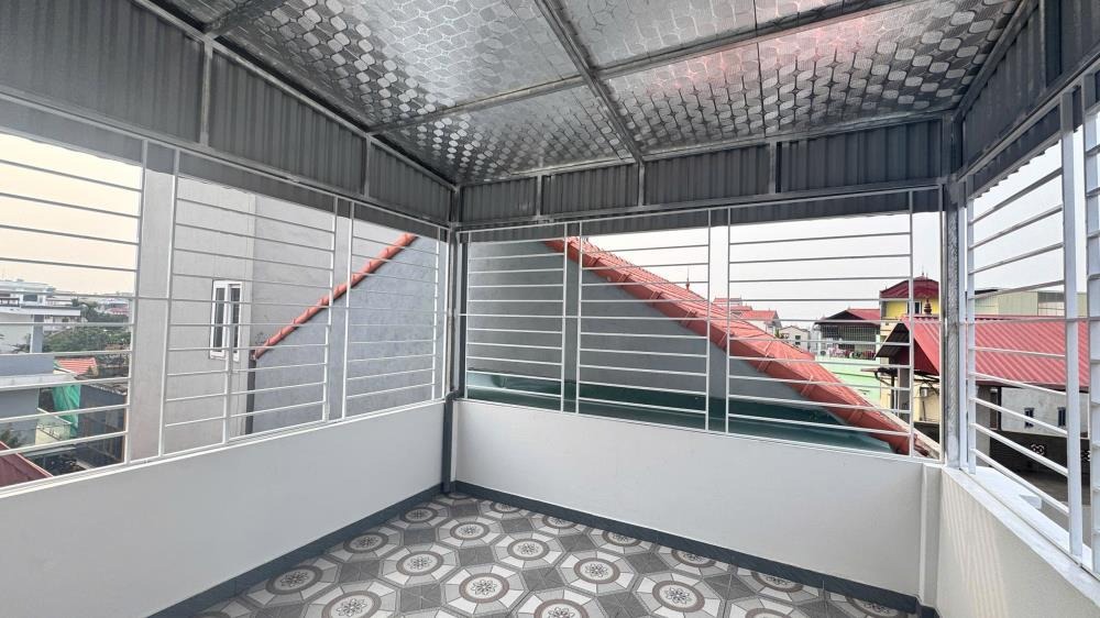 Bán nhà Đan Phượng - 39m2, 4 Tầng, Mặt Tiền Rộng - Giá 4.7 tỷ