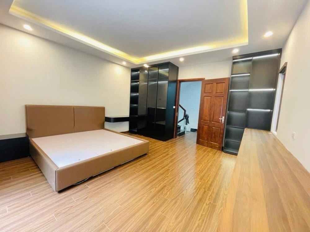 Bán nhà Hồ Tùng Mậu Full Nội Thất, 5 Tầng, 35m2 - Giá 8.4 Tỷ