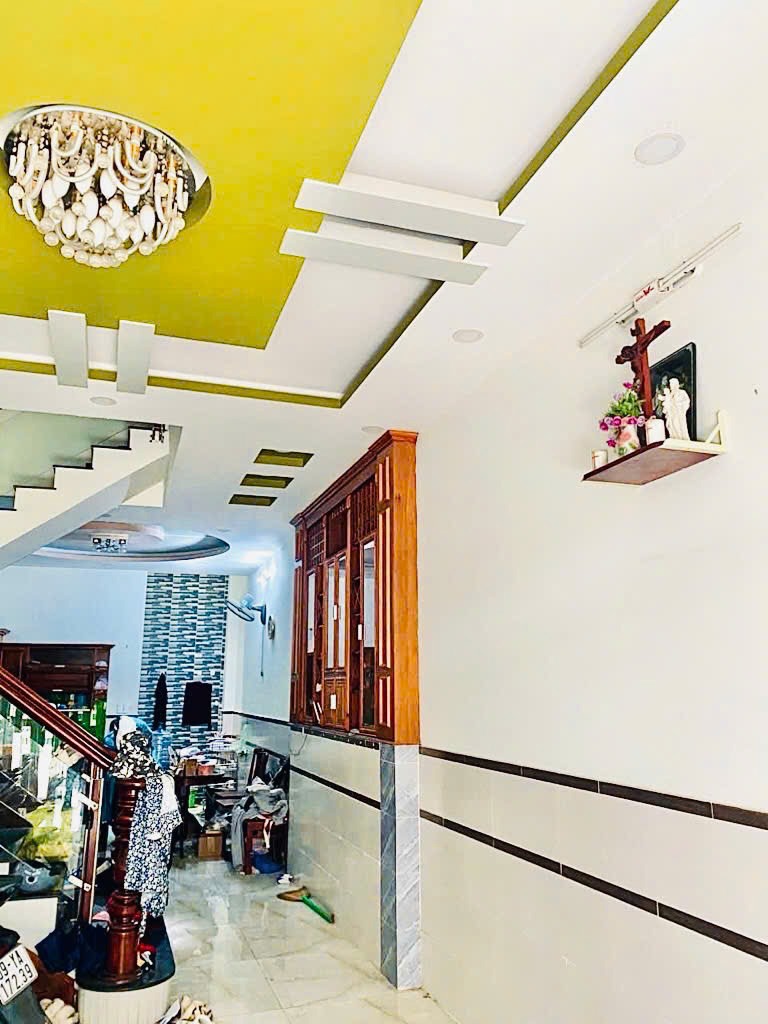 Nhà Phân Huy Ích, Tân Bình: 4x15, 1 Trệt 2 Lầu, 6.95 Tỷ - Hẻm Xe Hơi