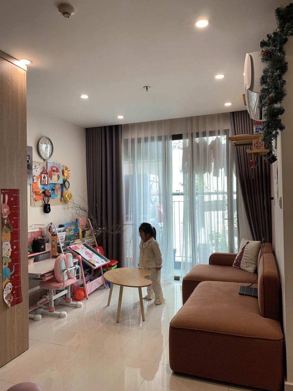 Bán Căn Hộ VinHomes Smart City - Giá Từ 1.7 Tỷ - Full Nội Thất, Cho Thuê Ngay