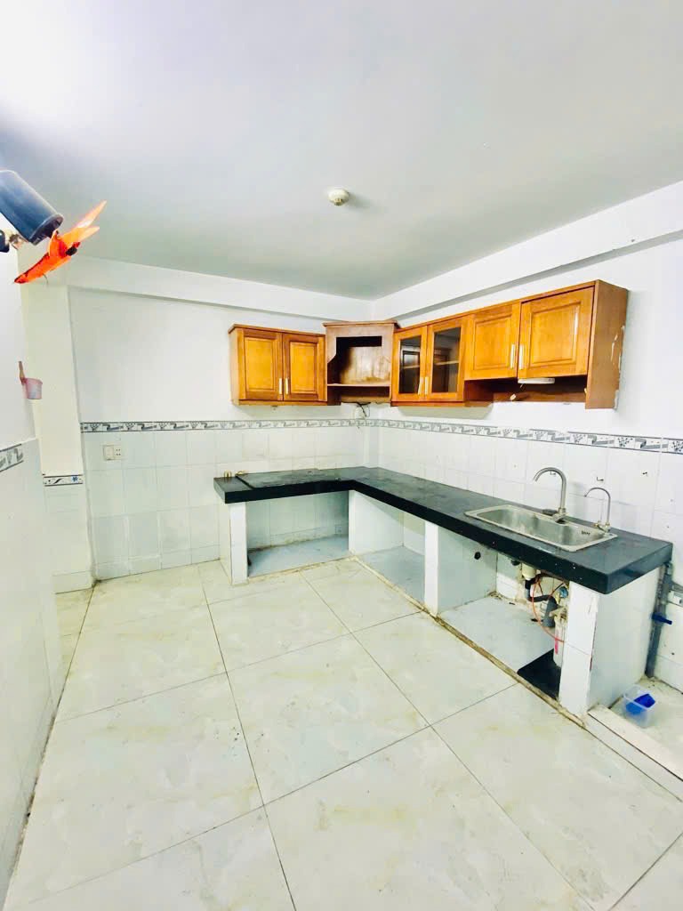 Bán nhà Gò Vấp 50m2, 3 tầng, 5 tỷ - Vị trí đẹp, gần Lottemart