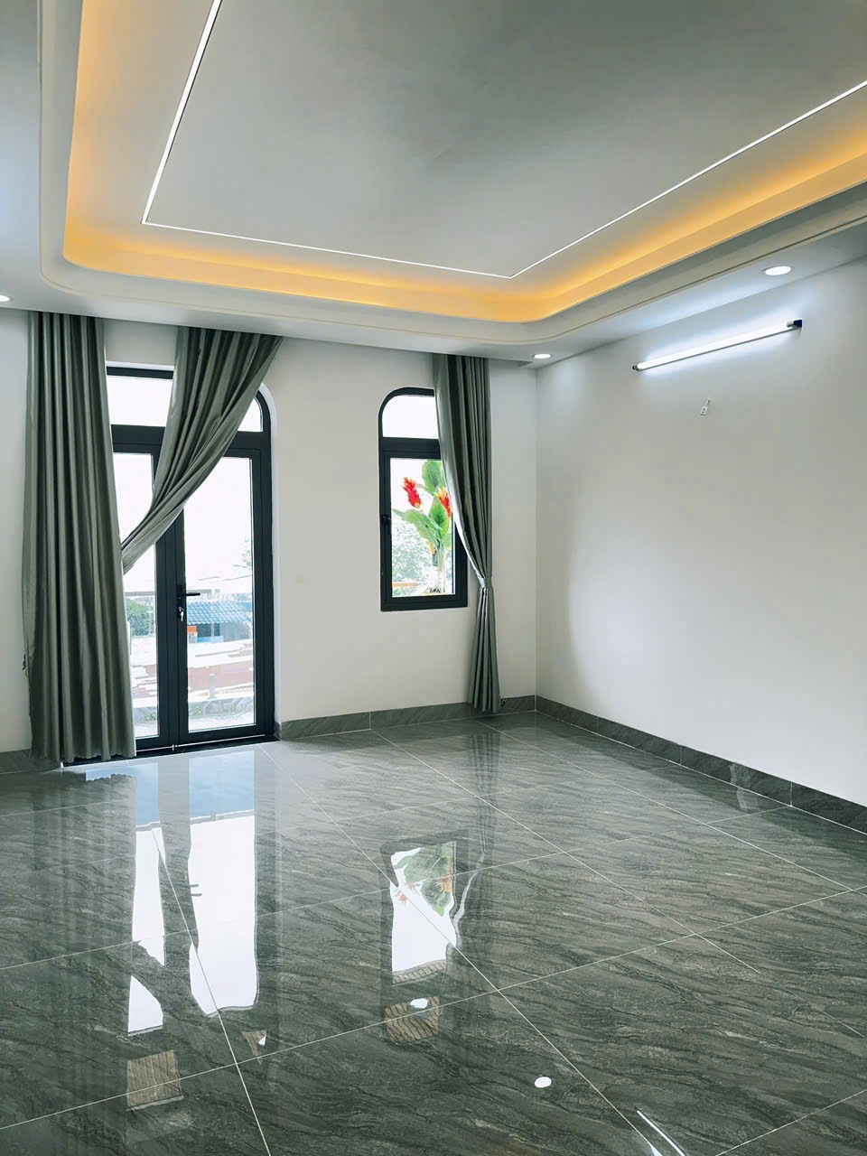Bán nhà 5 tầng, thang máy, Bình Tân - Vị trí đẹp, Pháp lý rõ ràng