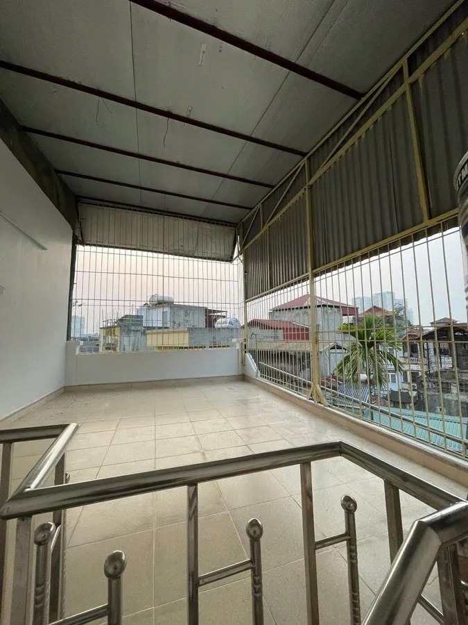 Bán nhà Tân Mai, Hoàng Mai - 6.2 tỷ Full Đồ - Ngõ Ô Tô