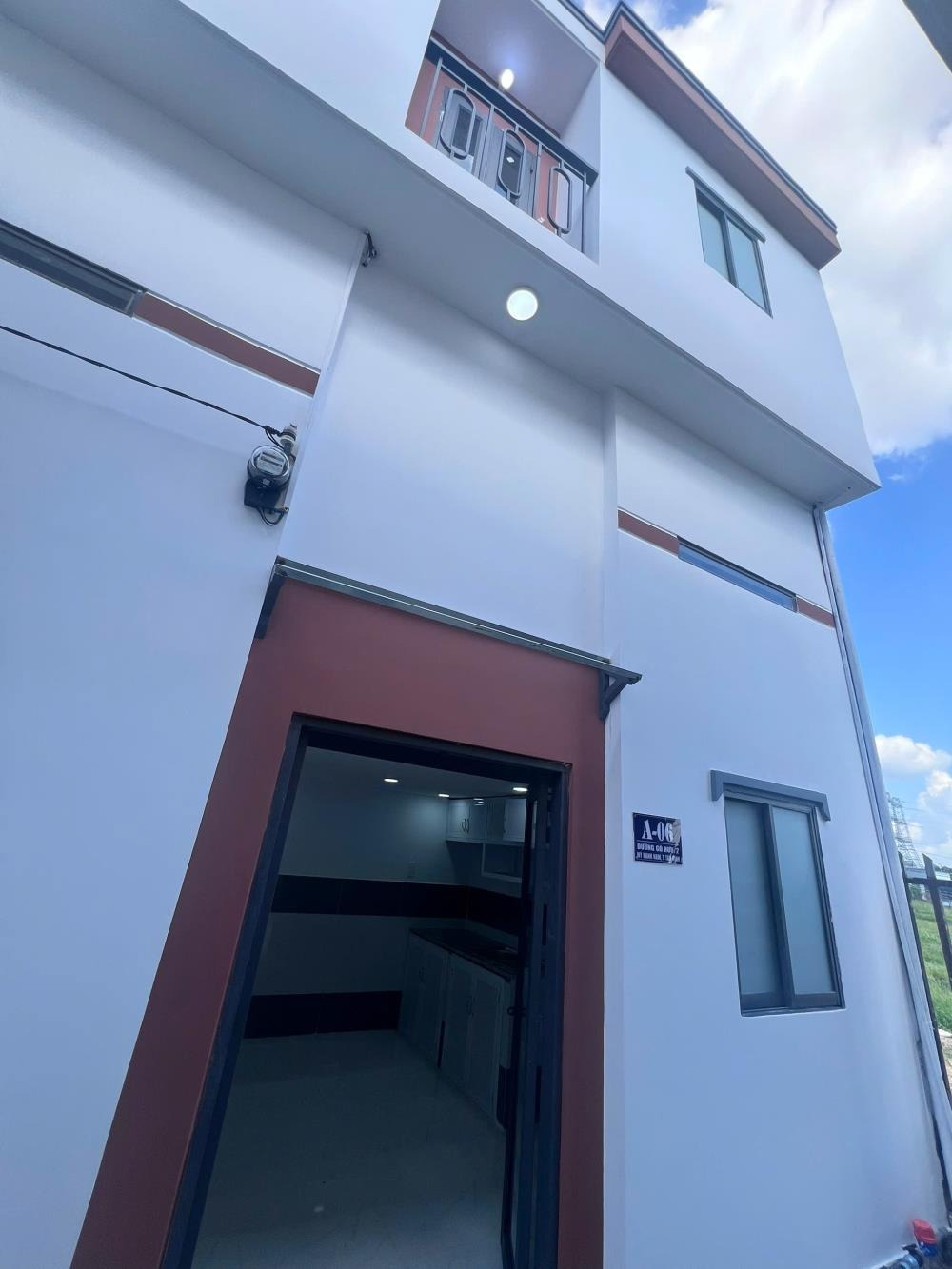 Nhà Mặt Tiền Vị Trí Đẹp, Giá Chỉ 450tr - Chính Chủ Cần Bán