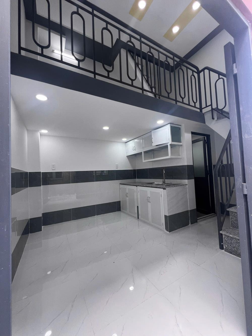 Nhà Mặt Tiền Vị Trí Đẹp, Giá Chỉ 450tr - Chính Chủ Cần Bán