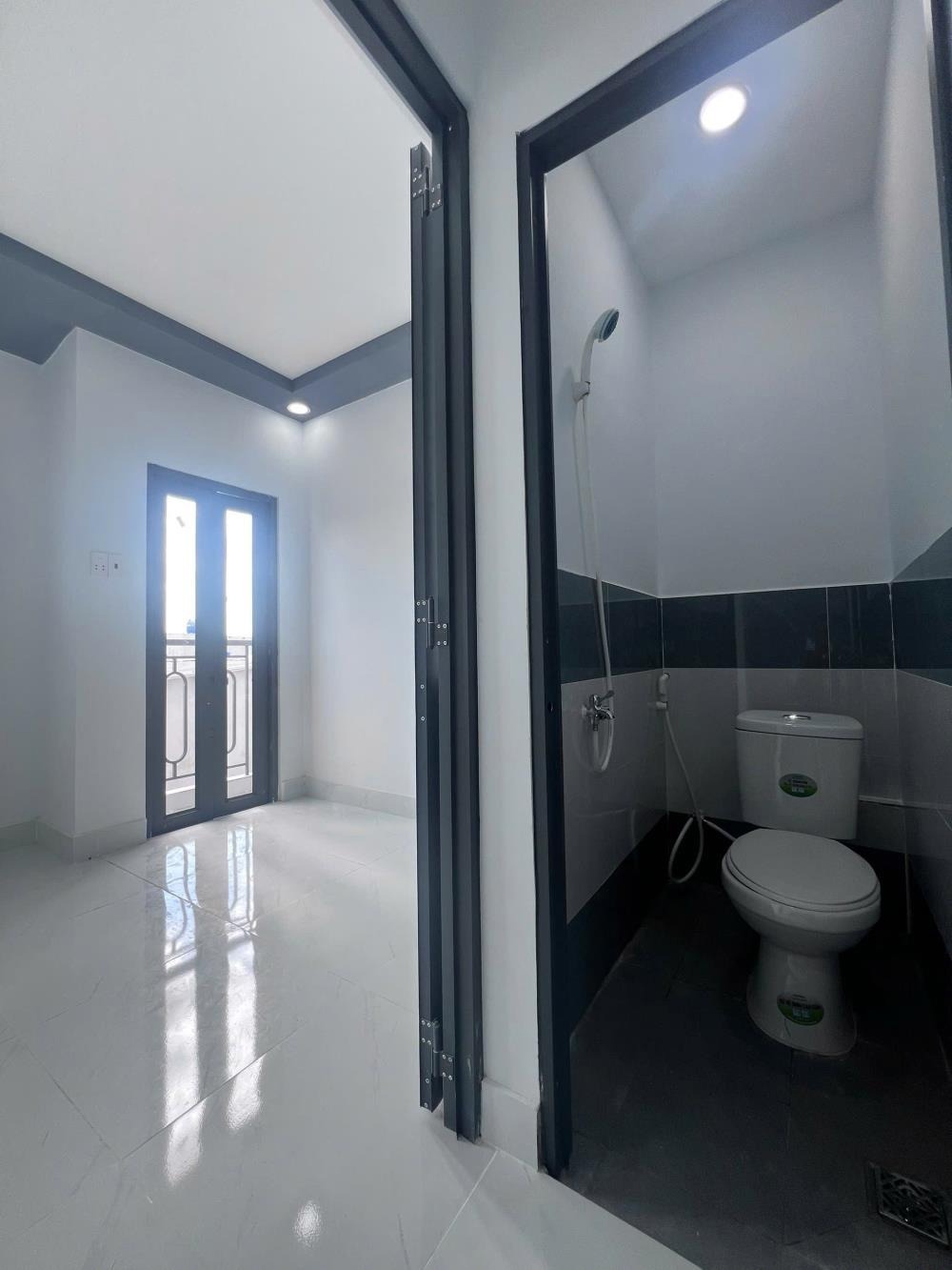 Nhà Mặt Tiền Vị Trí Đẹp, Giá Chỉ 450tr - Chính Chủ Cần Bán