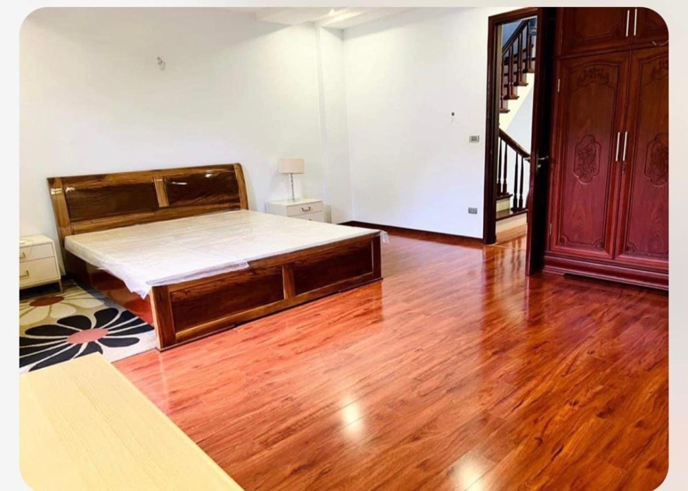 Bán nhà phố mặt tiền Văn Quán Hà Đông 79m2, giá 16 tỷ