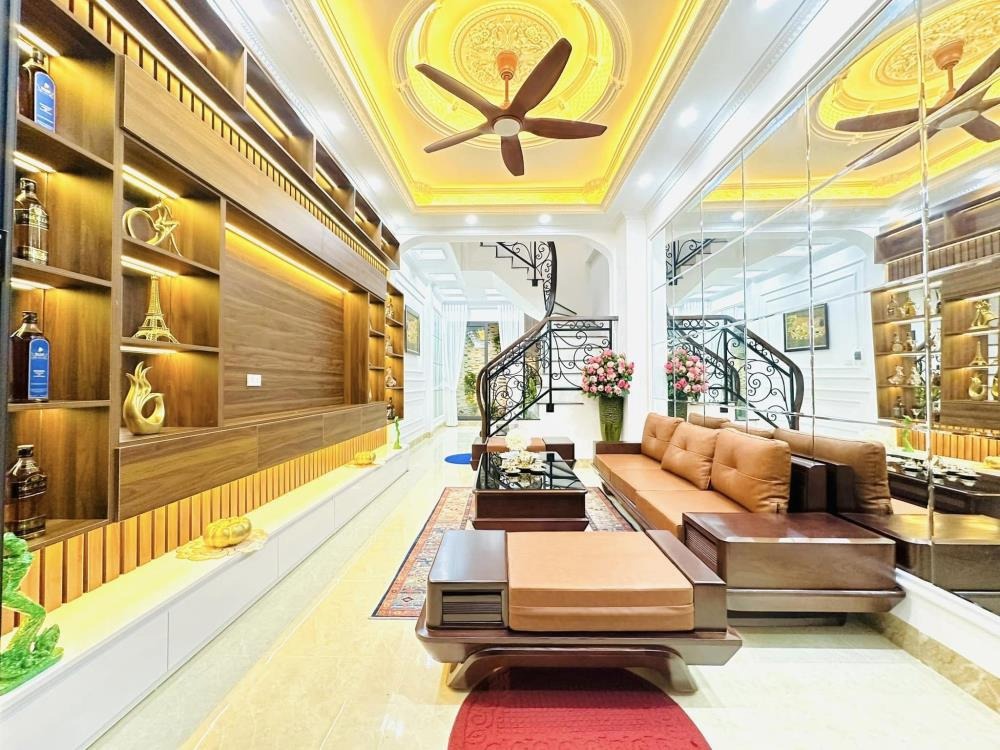 Nhà 4 Tầng Tây Mỗ, Đại Mỗ - 4 Phòng Ngủ, Giá 5.88 Tỷ