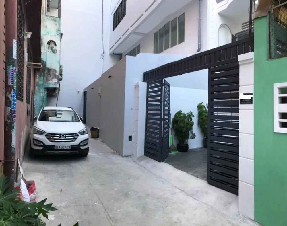 Nhà Đẹp Lũy Bán Bích: 82m2, Ngang 4.8m, Giá 8.7 Tỷ - Thương Lượng