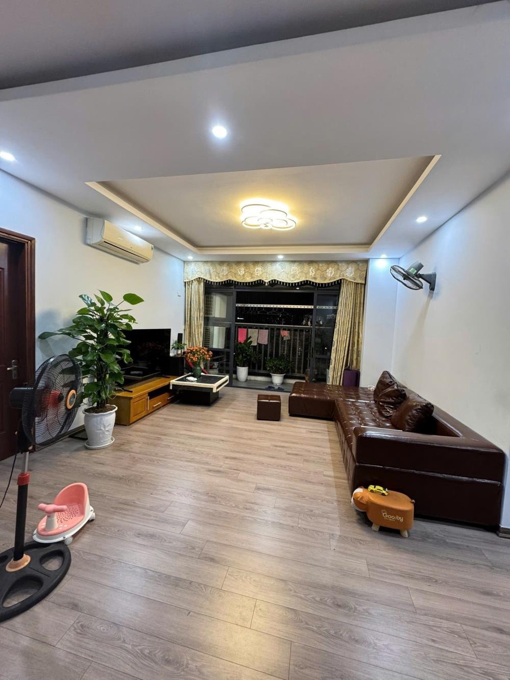 Chung Cư C Land 81 Lê Đức Thọ: 135m², Lô Góc, 8.25 Tỷ - View Đẹp, Tiện Nghi Vượt Trội