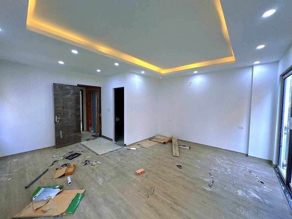 Bán nhà riêng Cầu Giấy - 52m2 x 5 Tầng - Mặt Ngõ Kinh Doanh - Giá 20.96 tỷ