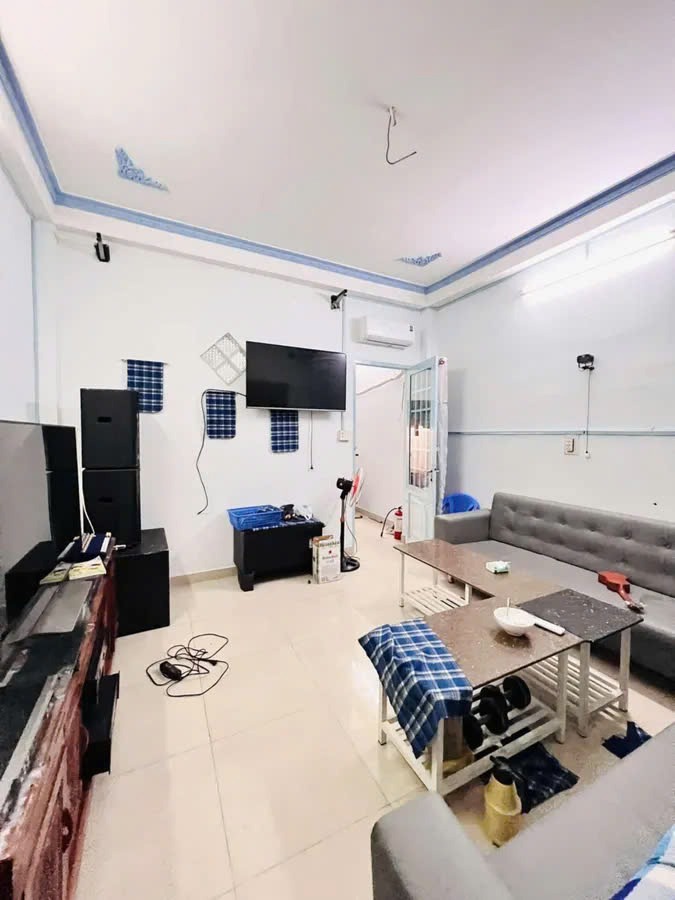 Nhà Hẻm Xe Tải Thoại Ngọc Hầu - 4 Tầng, 80m2, Giá 7.4 Tỷ - Tân Phú