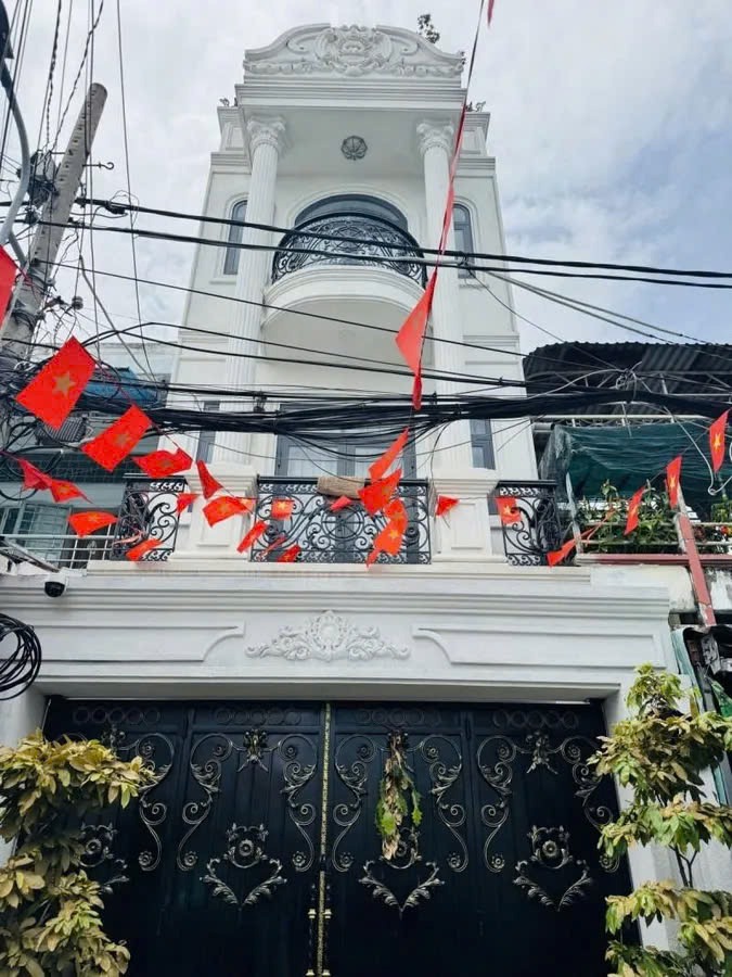 Nhà phố 4 tầng, 80m2, Tân Phú - Thiết kế hiện đại, full nội thất - 0914 648 319