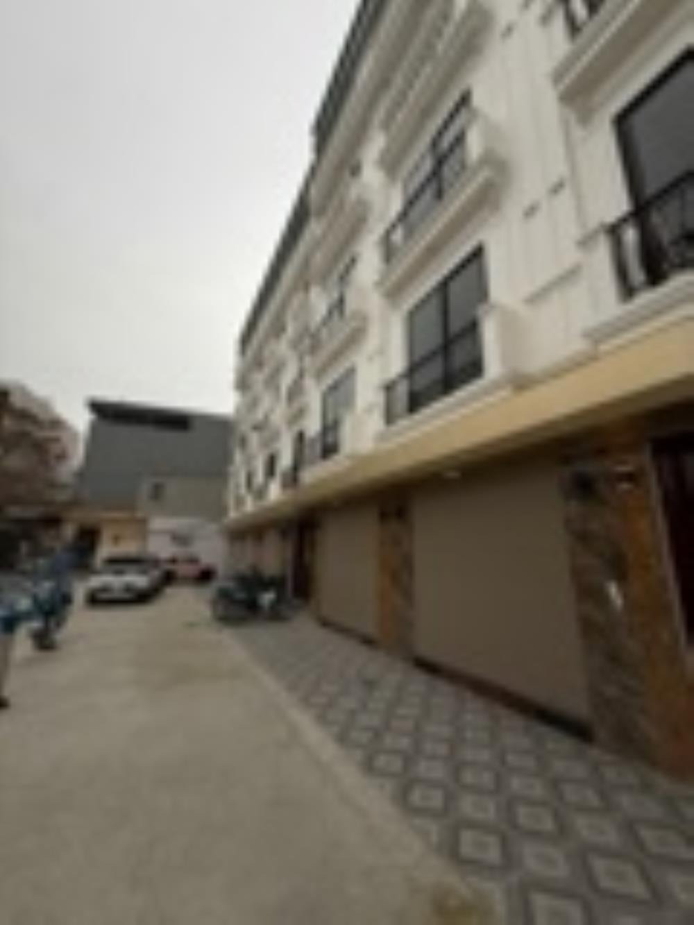 Bán nhà văn chương - 10.5 tỷ - Thang máy, 6 tầng, 34m², Full tiện nghi