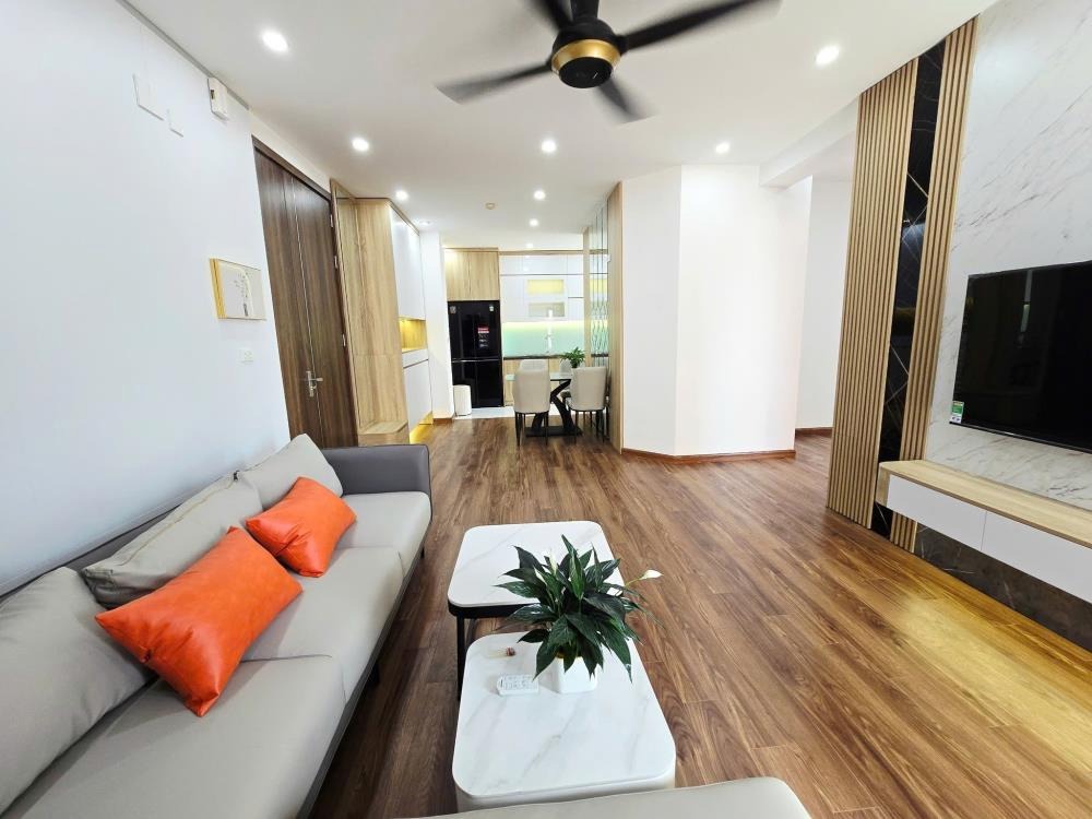 Chung Cư Mặt Phố Nguyễn Cơ Thạch 106m² 3PN Full Nội Thất - 6.65 Tỷ