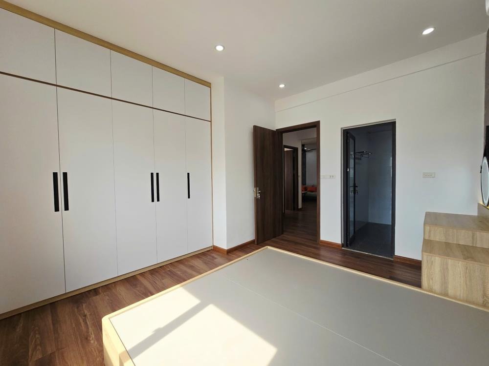 Chung Cư Mặt Phố Nguyễn Cơ Thạch 106m² 3PN Full Nội Thất - 6.65 Tỷ