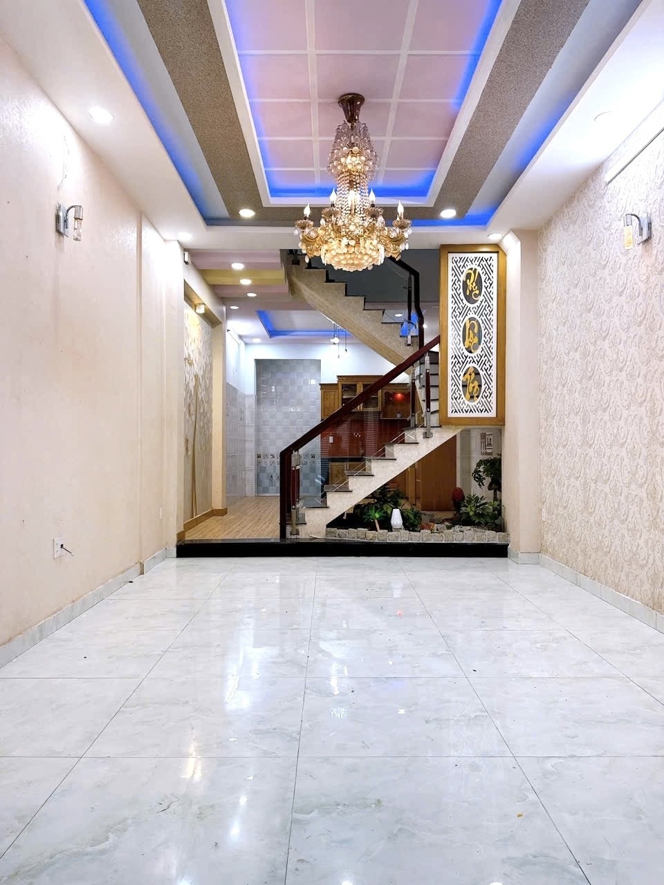 Nhà đẹp 4 tầng, khu đồng bộ, Gò Vấp - 7.2 tỷ