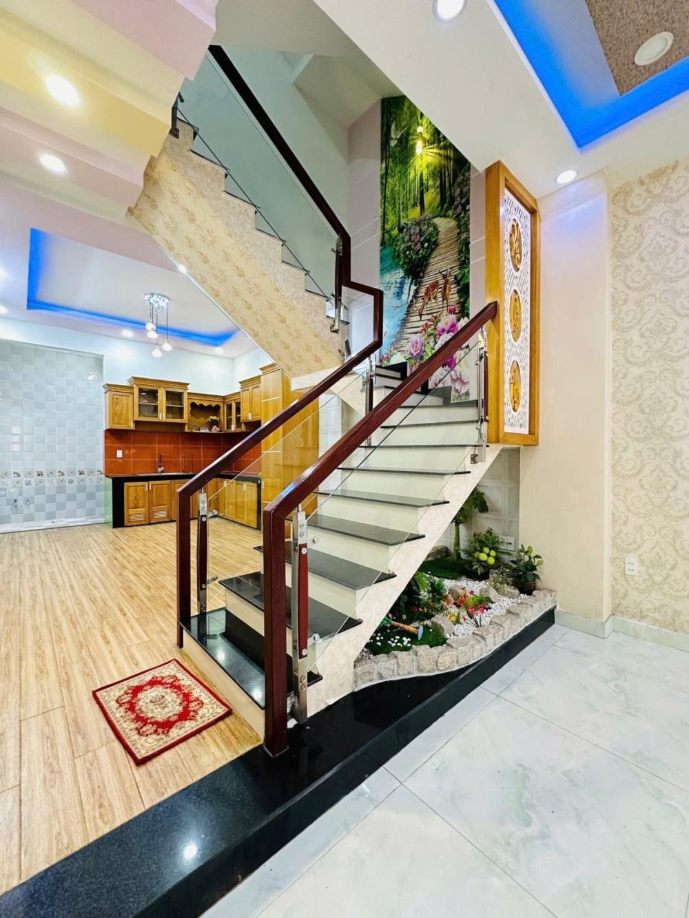 Nhà đẹp 4 tầng, khu đồng bộ, Gò Vấp - 7.2 tỷ