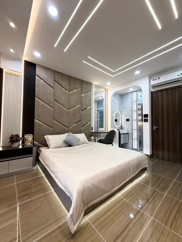 Biệt Thự Phố Gò Vấp 6 Tầng, Thang Máy, Full Nội Thất - Đầu Tư/Ở Ngay