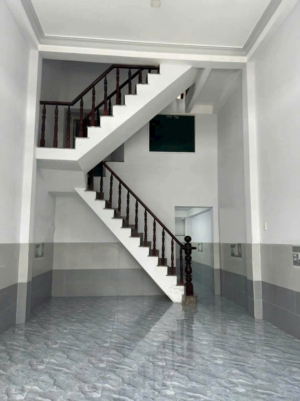 Nhà Đôi Hẻm 2/ Liên Ấp 2-6, Bình Chánh - 147m2, 1 Lầu, 5PN, Giá Tốt