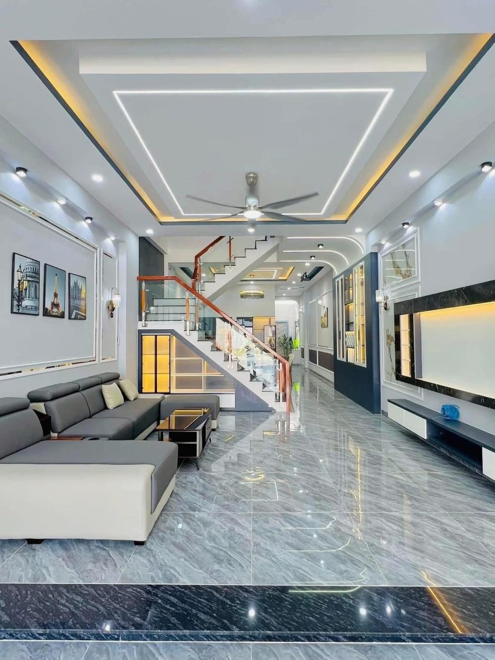 KDC Nguyễn Hữu Trí - Nhà 3 Tầng, 4PN, Gần Chợ Đệm - Giá Tốt