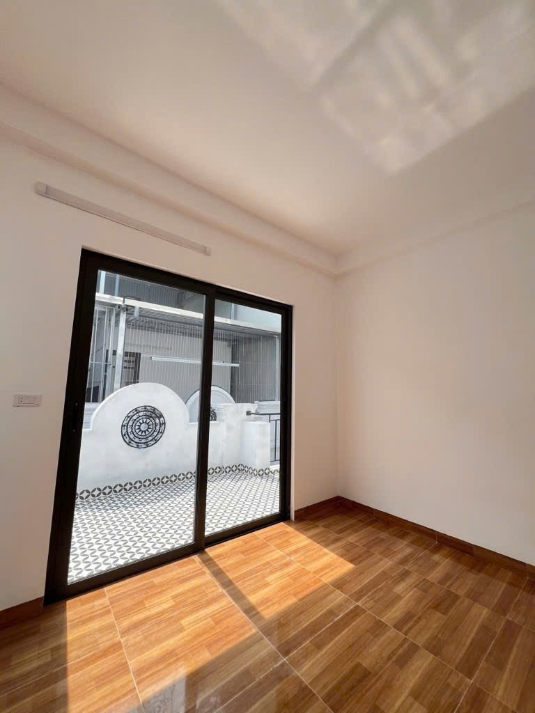 Bán nhà Xuân Đỉnh 35m², 5 tầng, Mặt tiền 6.7m - Vị trí đẹp, Pháp lý đầy đủ