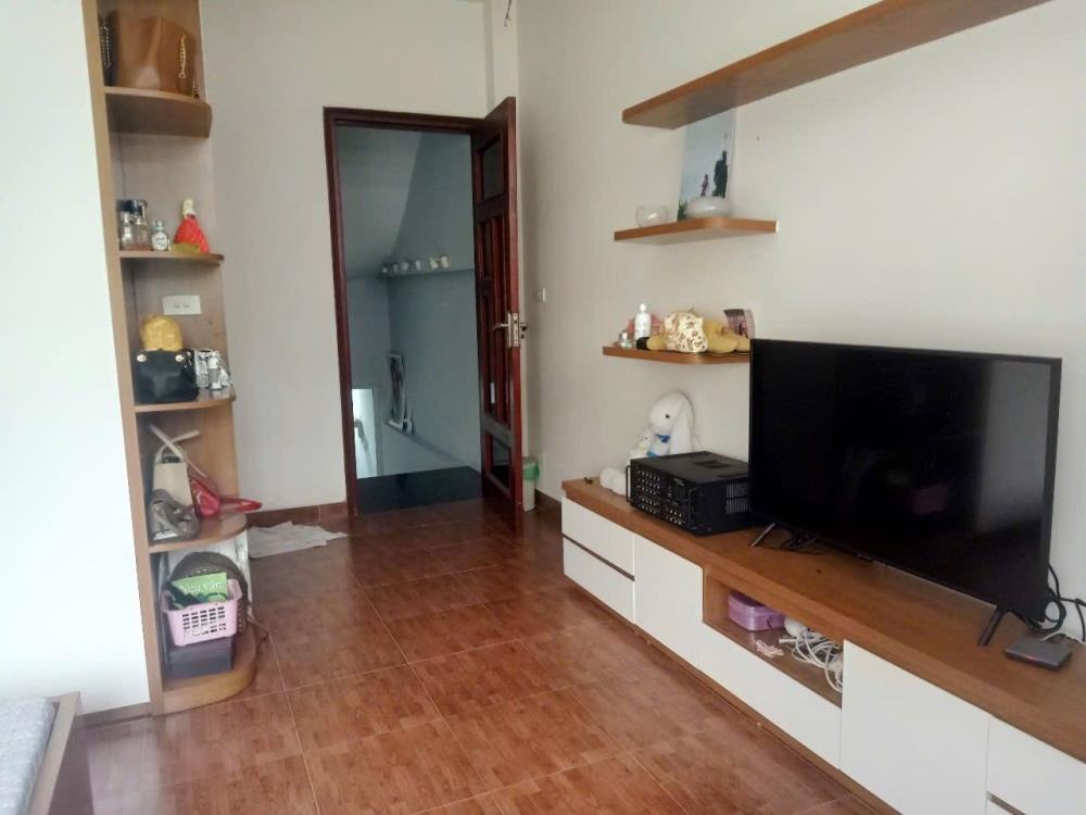 Nhà Đẹp Mặt Tiền Gara Ô Tô, 5 Tầng, Trần Bình 74m² - Giá 19.5 Tỷ