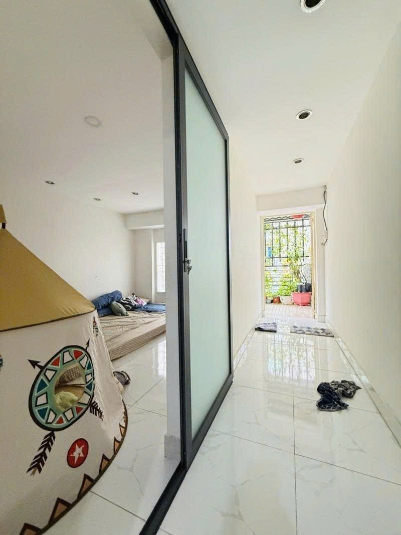 Nhà đẹp, 62m2, 3PN, gần Aeon Tân Phú | Giá: 6.4 tỷ
