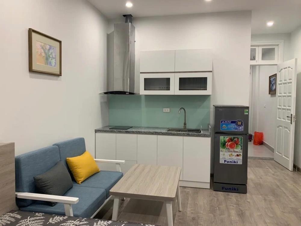 Bán nhà phố Thái Hà 65m2, 7 tầng, mặt tiền rộng, doanh thu 900tr/năm