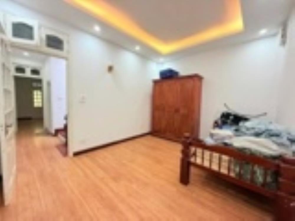 Phân Lô Phạm Tuấn Tài, Cầu Giấy - 51m², 5 Tầng, Mặt Tiền 4.5m, Oto Đỗ Cửa, Kinh Doanh