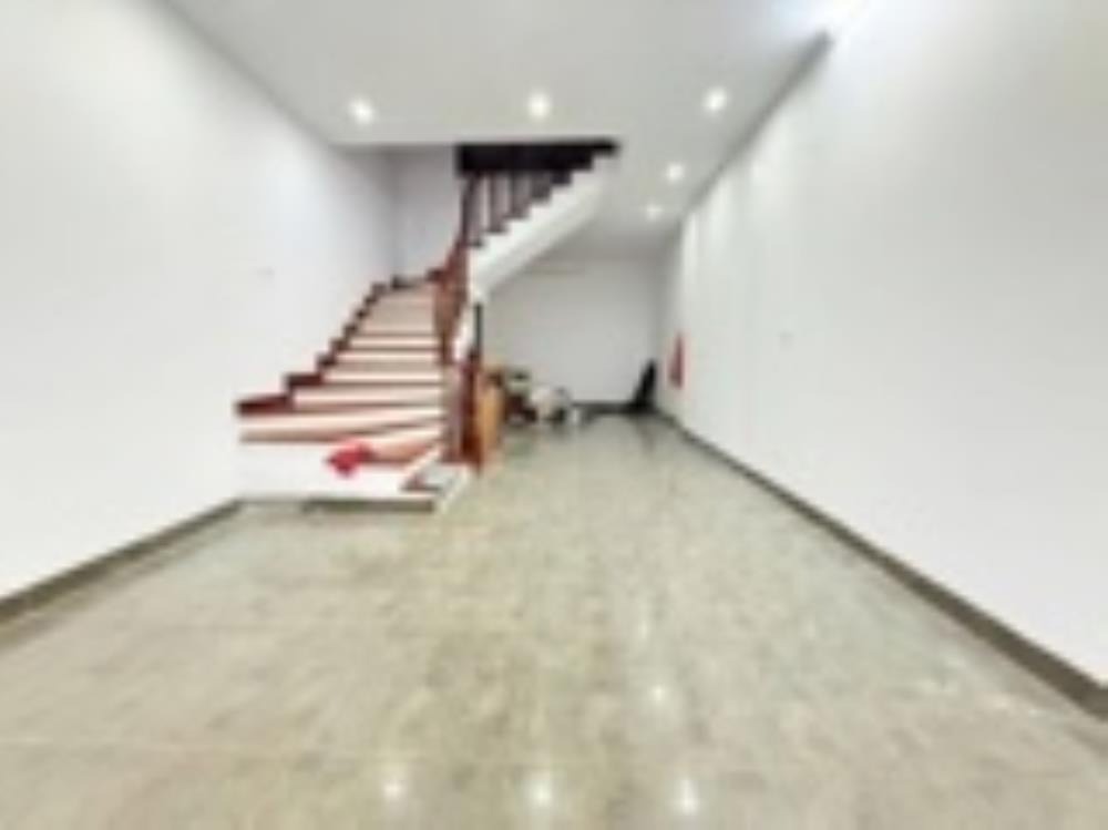 Phân Lô Phạm Tuấn Tài, Cầu Giấy - 51m², 5 Tầng, Mặt Tiền 4.5m, Oto Đỗ Cửa, Kinh Doanh