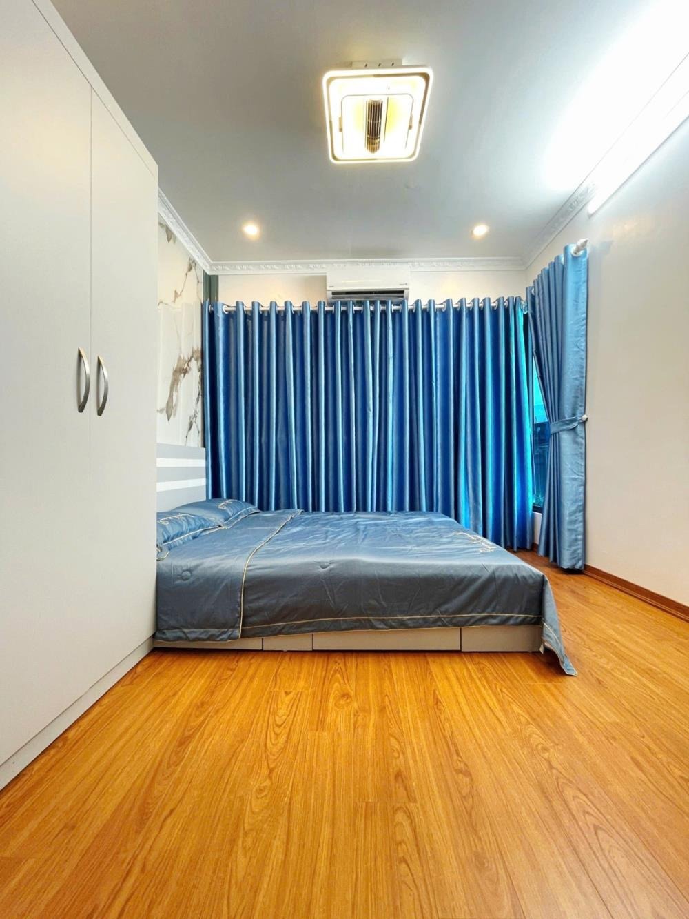 Bán nhà phố Tây Sơn, Đống Đa - 5 Tầng, Vị Trí Đắc Địa, Giá Tốt