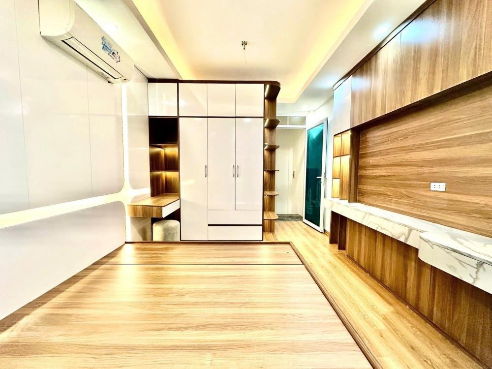Nhà phố 5 tầng, 50m2 Bằng Liệt, Linh Đàm - Giá 6.8 tỷ