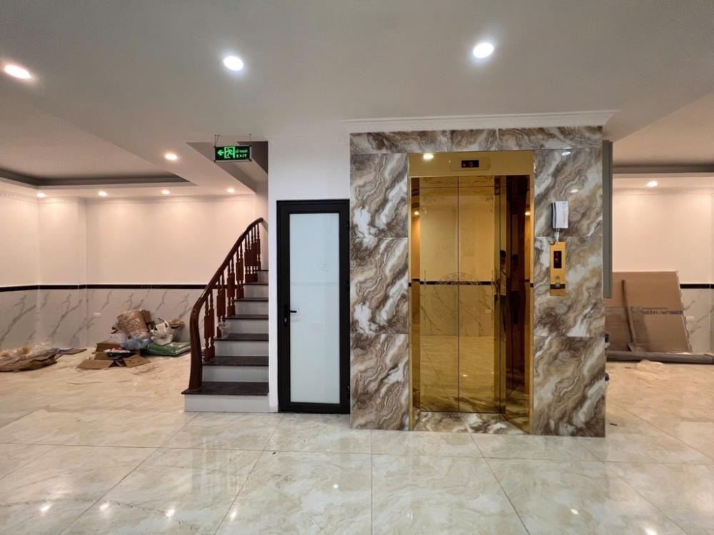 Bán Khách Sạn Mini 7 Tầng, Đội Cấn, Ba Đình - Dòng Tiền Ổn Định