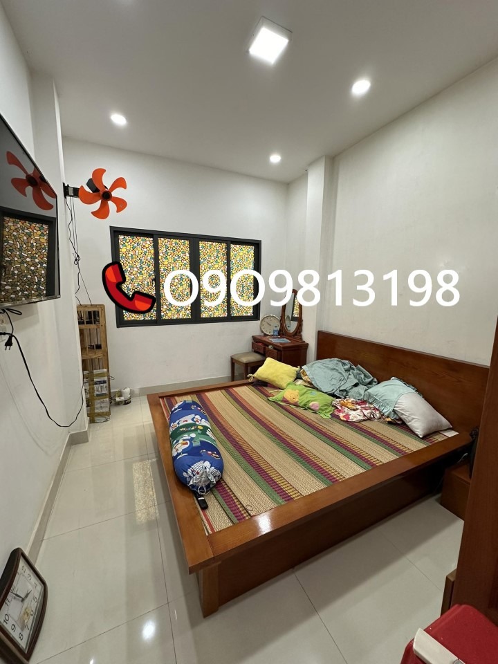Nhà SHR 4 Tầng Chánh Hưng Quận 8 - Giá Tốt, Pháp Lý Minh Bạch