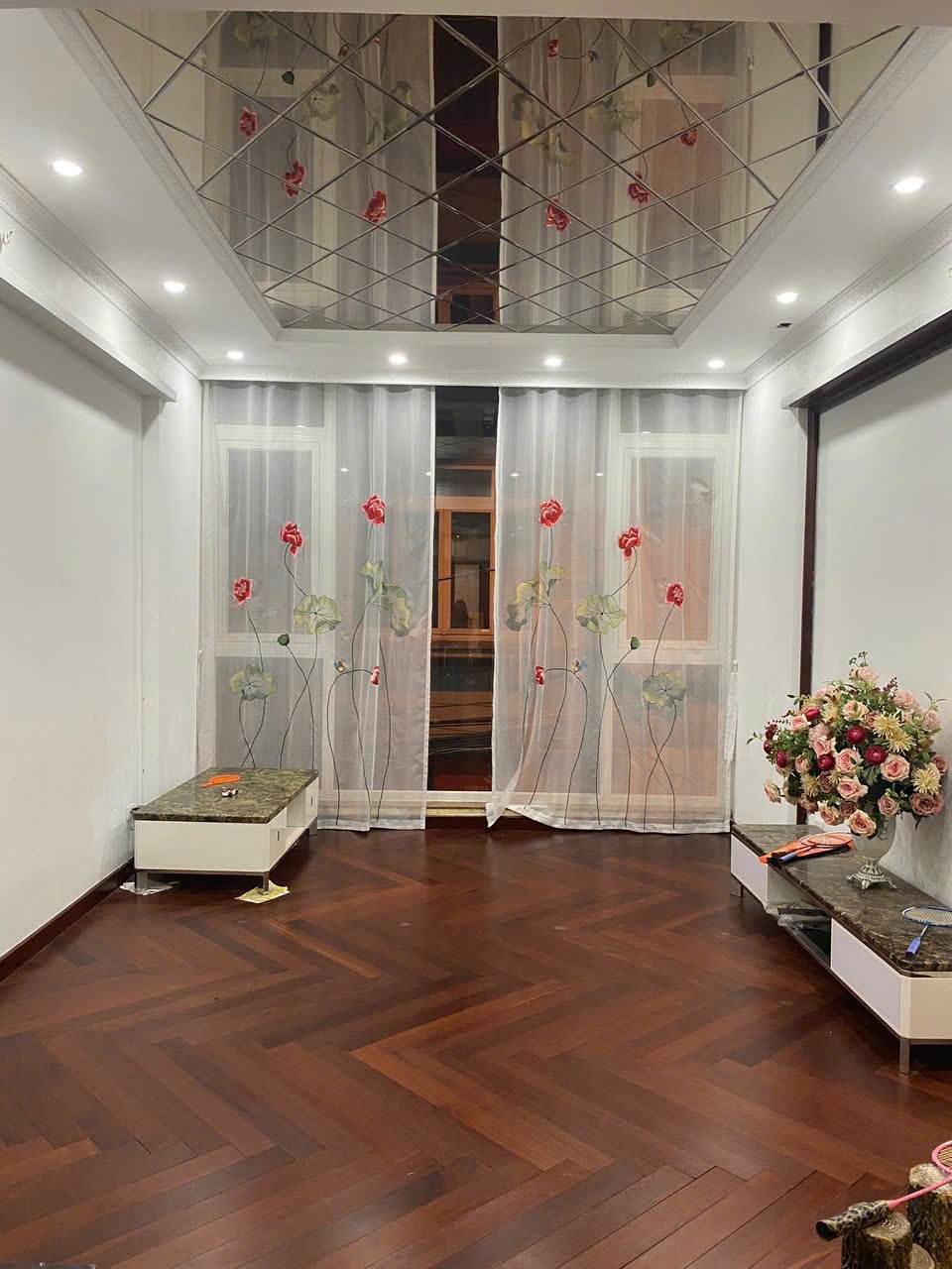 Nhà phố 4 tầng, gara ô tô, Tố Hữu - Giá 18.5 tỷ
