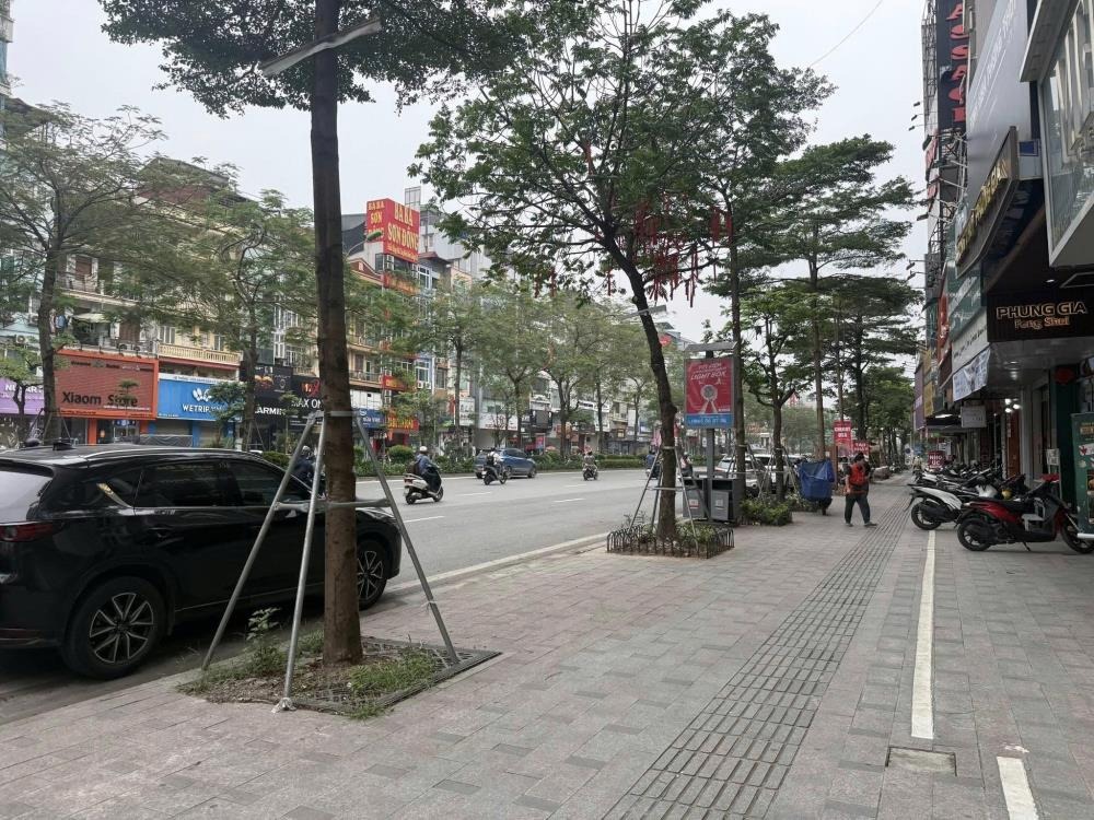 Bán Building Mặt Phố Trần Đăng Ninh, Cầu Giấy - 150m2, Mặt Tiền 9m, Xây Đẹp