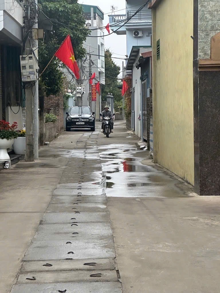 Bán nhà Vân Nội, Đông Anh - 58m2, Mặt tiền lớn, 2 Ô Tô Tránh Nhau