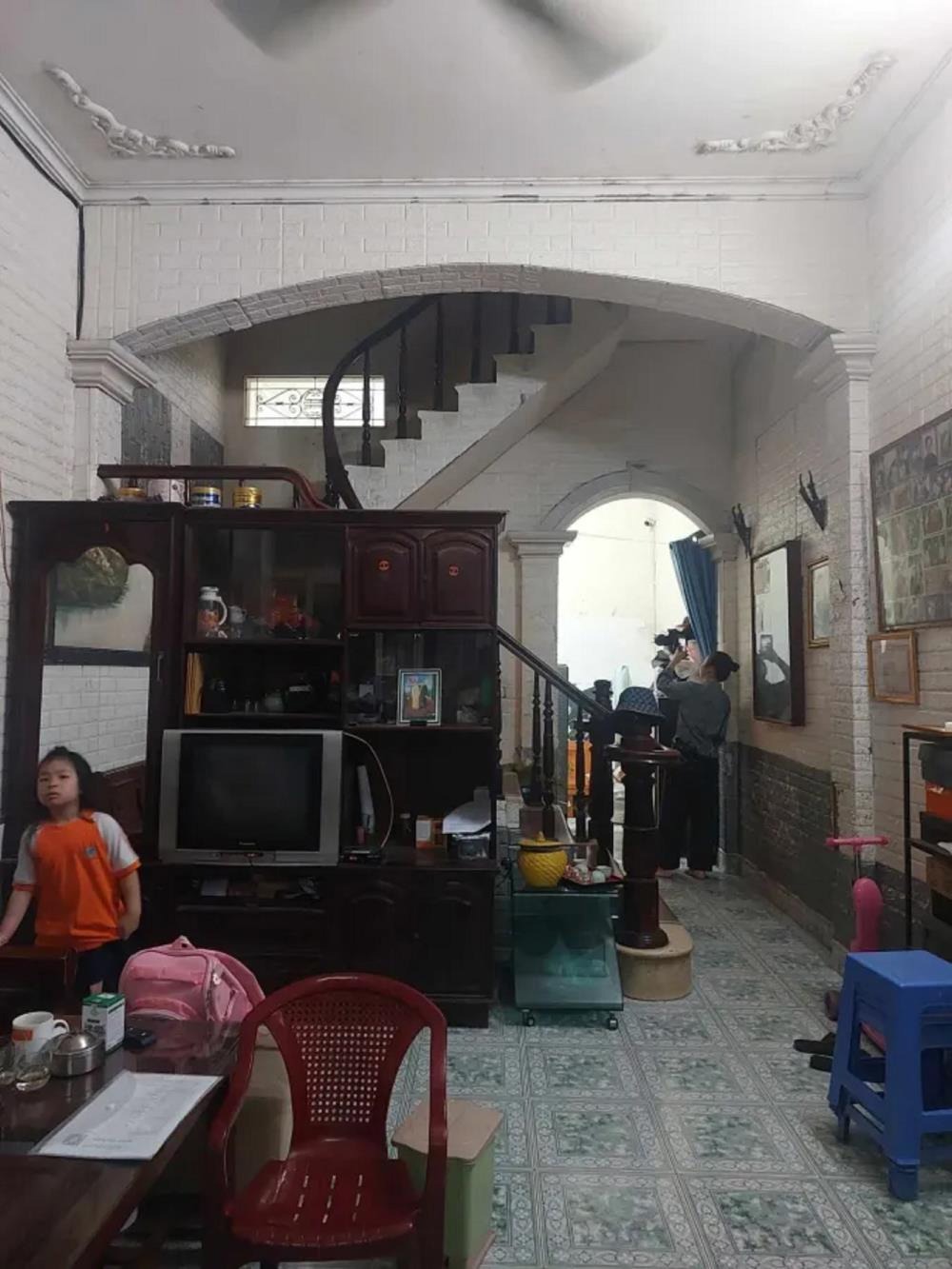 Bán Đất Tặng Nhà 4 Tầng, Phạm Văn Đồng: Ngõ Thông, Ô Tô Tránh, Diện Tích 48/52m²