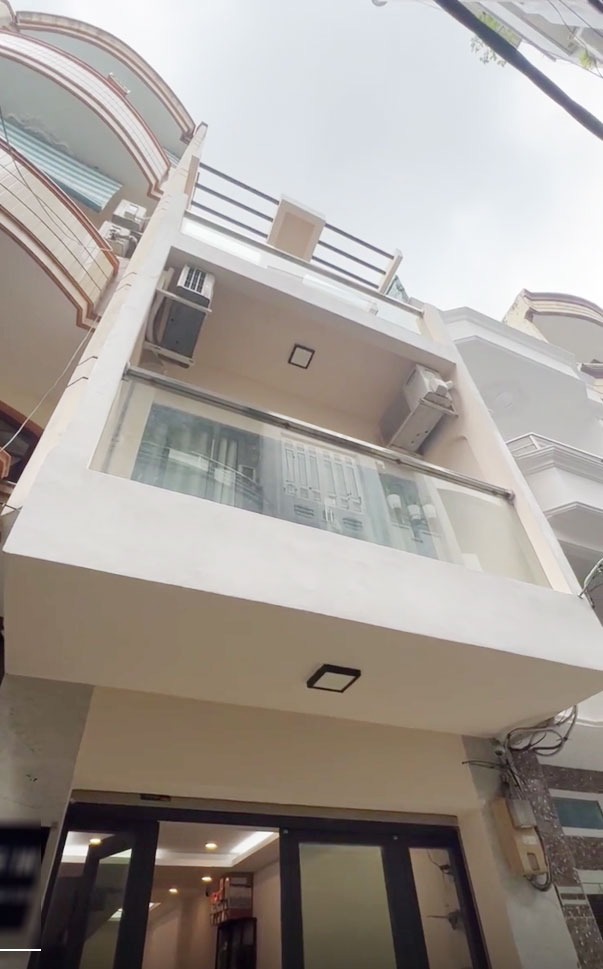 Bán Nhà HXH Đường Ba Tháng Hai, Quận 10 - Vị Trí Đắc Địa, Giá Tốt