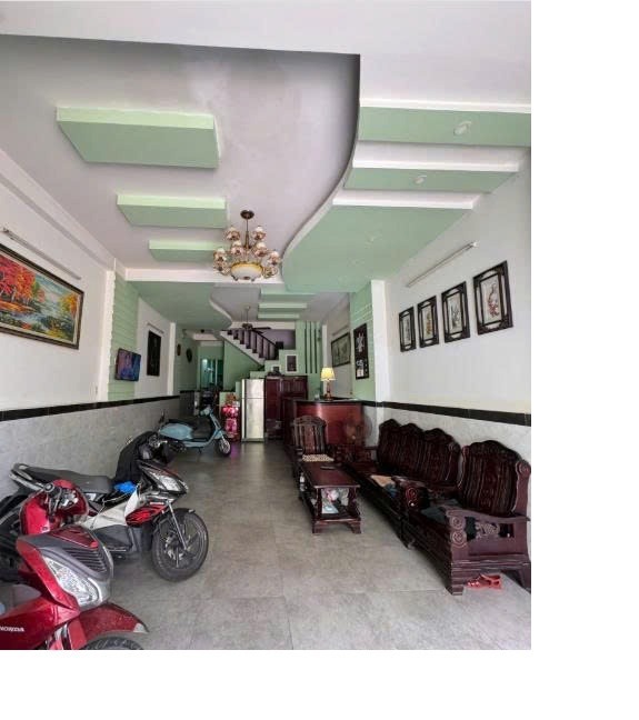 Bán nhà mặt tiền 4 tầng, 10 phòng cho thuê - Khu Tên Lửa, Bình Tân | Vị trí đẹp, thu nhập cao
