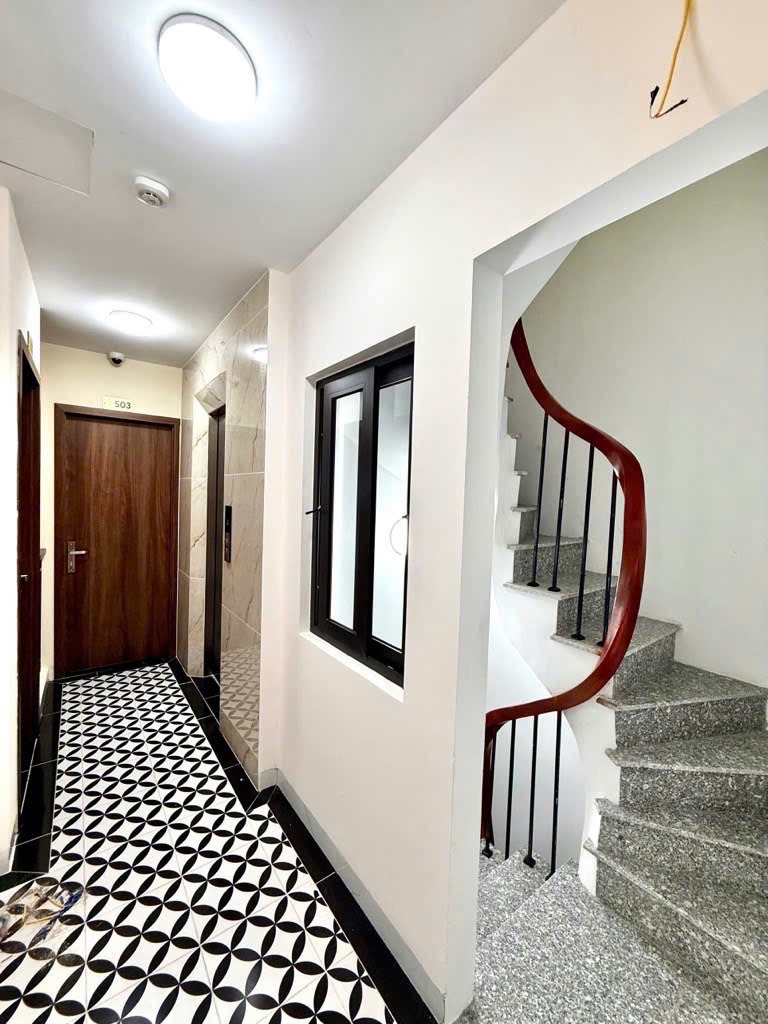 Đầu Tư Căn Hộ Dịch Vụ Chùa Láng - Dòng Tiền Ổn Định 70-100TR/Tháng