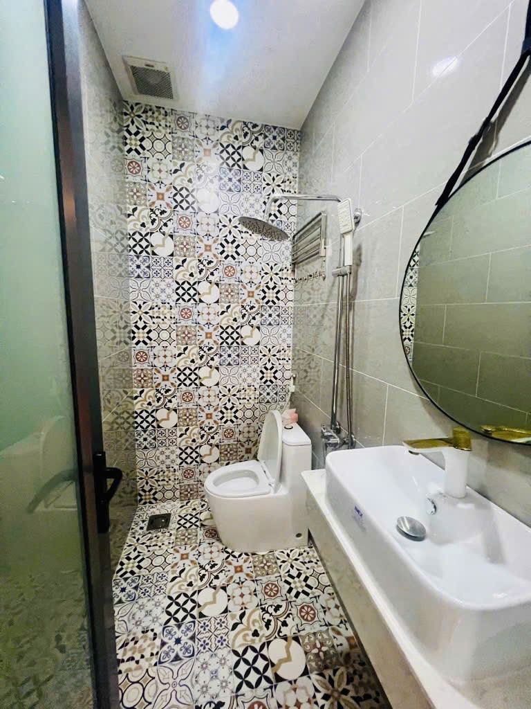 Bán nhà Gò Vấp 64m² - 4 Tầng - Hẻm Xe Hơi - Gần EMart Phan Huy Ích - Giá 6.9 tỷ