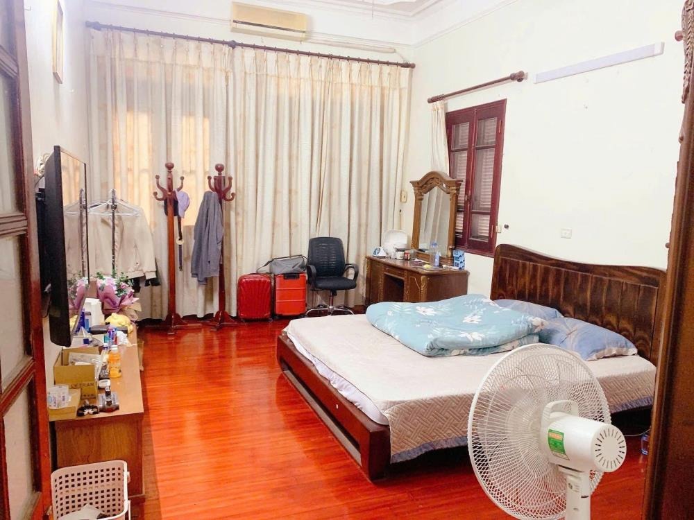Bán nhà phân lô quân đội Đội Cấn - 93m2, 4 tầng, 27.5 tỷ - Vị trí đắc địa