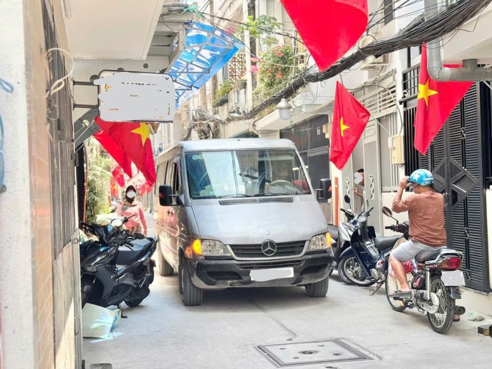Bán Nhà Mới Xây HXH Nguyễn Đình Chiểu, Quận 3 - Giá 7.99 Tỷ