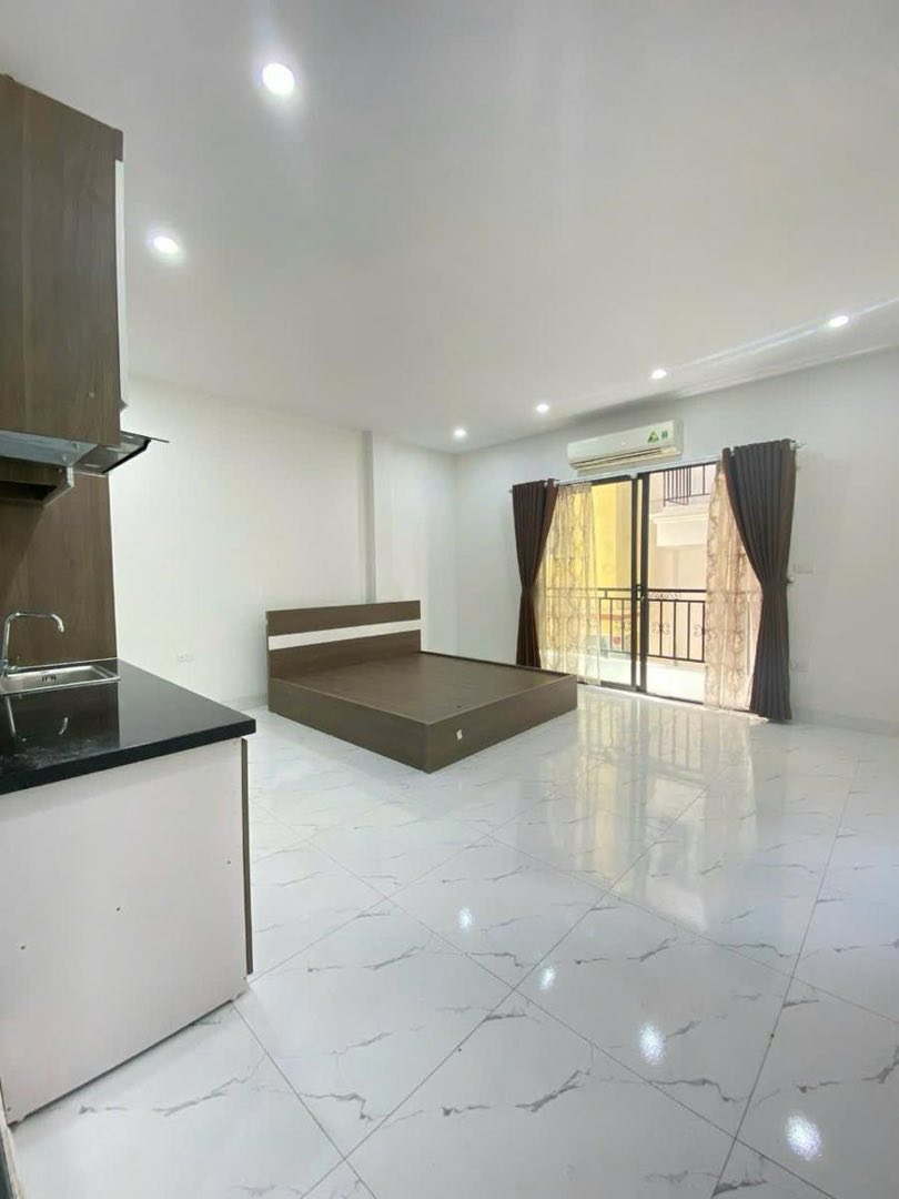 Bán nhà Hoàng Mai 66m2, 7 tầng thang máy, ô tô, cho thuê 75tr/tháng - Giá 16.5 tỷ