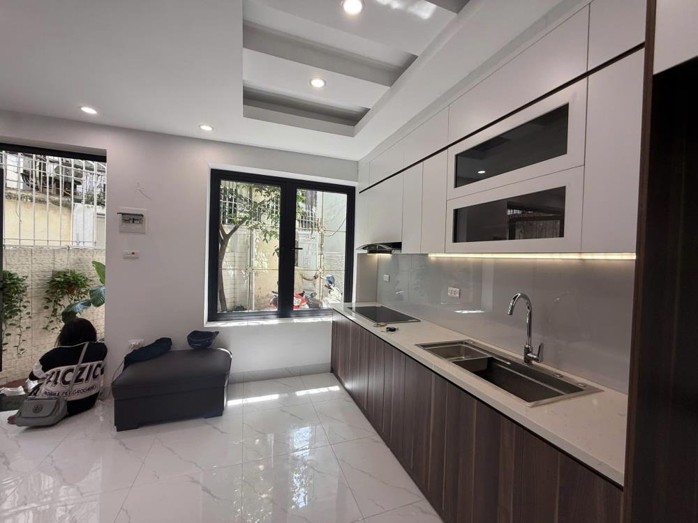 Nhà Đẹp Ba Đình - 46m² Full Nội Thất - 13.5 Tỷ - Sổ Đỏ Chính Chủ