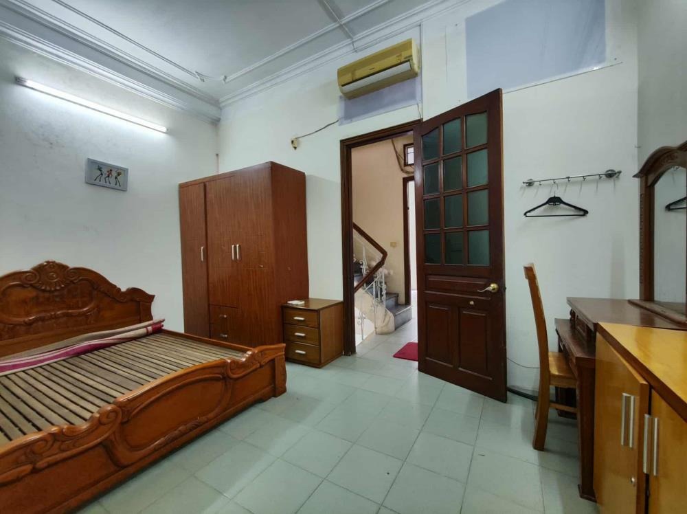 Cho Thuê Nhà Nguyên Căn Phố Ngọc Hà, Ba Đình - Sẵn Nội Thất, Giá Tốt