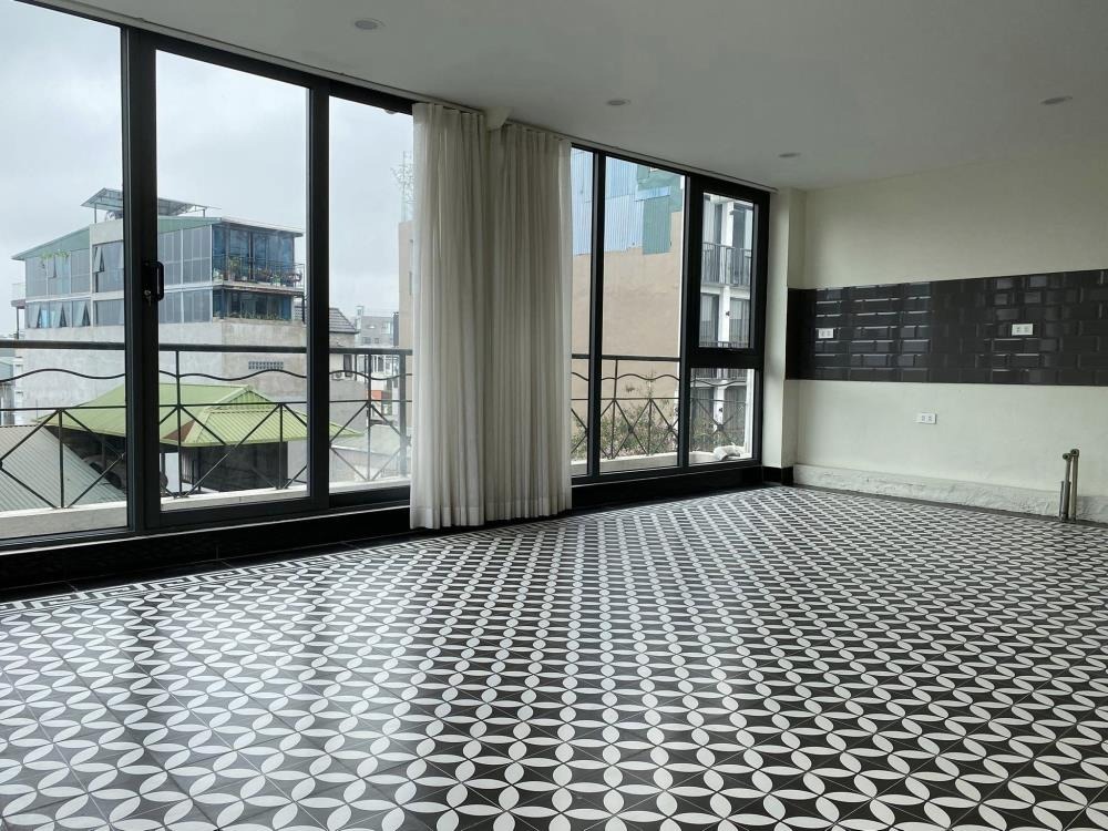 Bán Nhà Mặt Phố Tây Hồ 60m2 - Vị Trí Đắc Địa, Kinh Doanh Sinh Lời