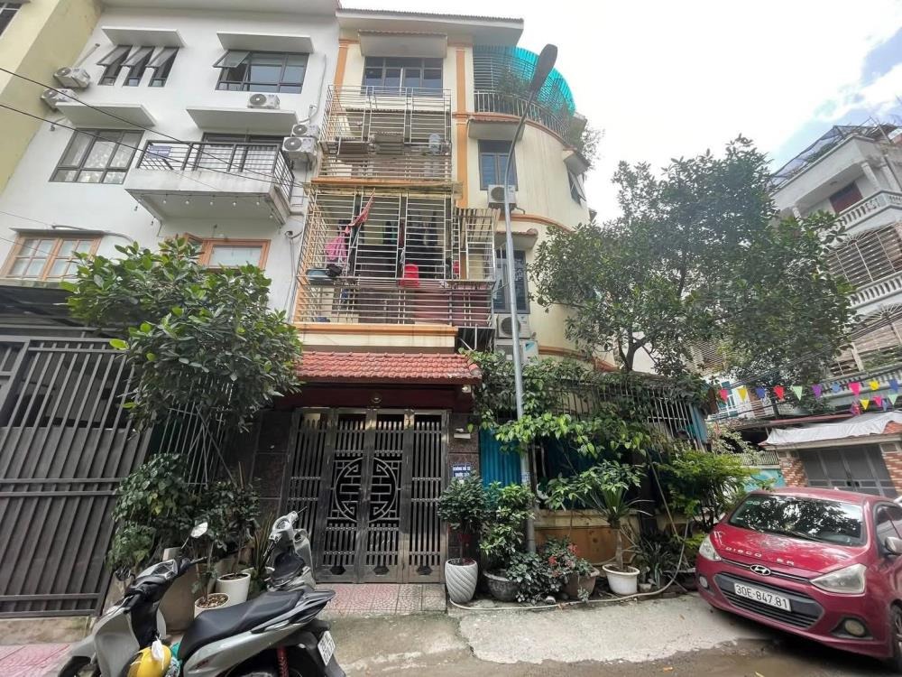 Bán nhà lô góc Cổ Nhuế 89m2, Bắc Từ Liêm - Ô tô vào nhà, giá 21.5 tỷ